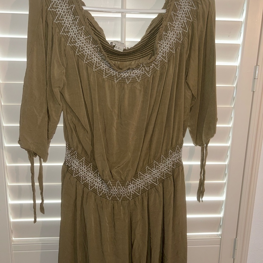 Forever 21 Olive 3/4 Sleeve Romper with White Embroidery